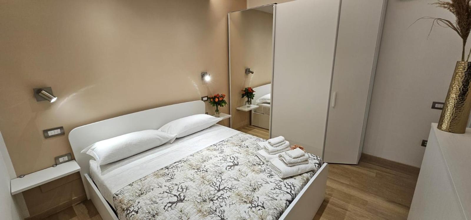 Happy Holiday Apartament Quartu SantʼElena Exteriör bild