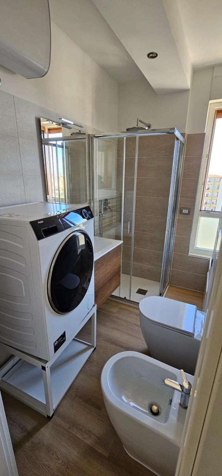 Happy Holiday Apartament Quartu SantʼElena Exteriör bild